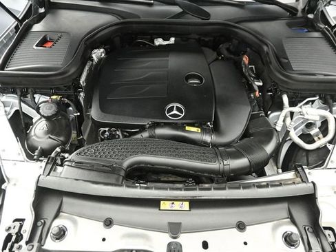 Used 2022 Mercedes-Benz GLC 300 4MATIC image 35