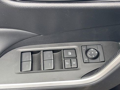 New 2025 Toyota RAV4 XLE image 10