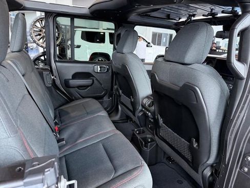 New 2026 Jeep Wrangler Unlimited Rubicon AWD/4WD image 14