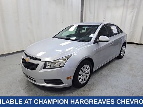 Used 2011 Chevrolet Cruze LT image 6