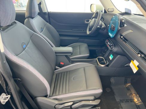 New 2026 MINI Cooper 2-Door Hardtop image 35