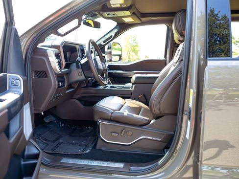 Used 2026 Ford F450 King Ranch w/ Chrome Package AWD/4WD image 19