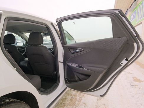 Used 2023 Chevrolet Malibu RS image 18