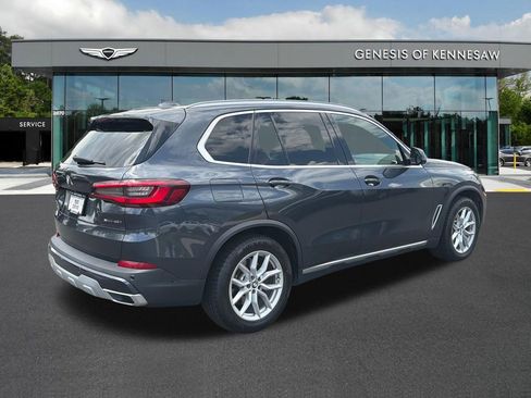 Used 2021 BMW X5 sDrive40i w/ Premium Package RWD image 7
