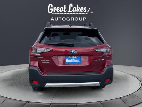 Used 2025 Subaru Outback Limited AWD/4WD image 4