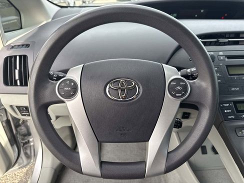 Used 2011 Toyota Prius Two FWD image 22
