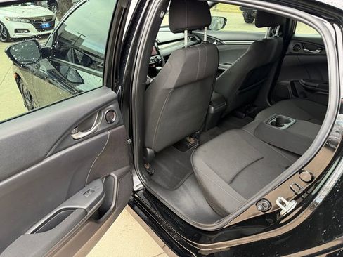 Used 2019 Honda Civic EX image 12