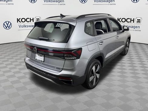 Used 2025 Volkswagen Taos S AWD/4WD image 8