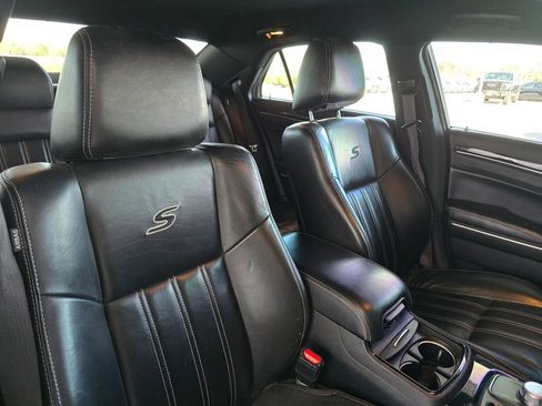 Used 2021 Chrysler 300 S RWD image 14