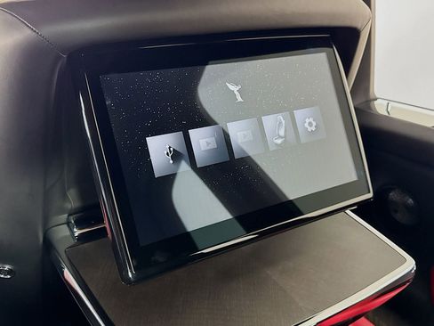 Certified 2026 Rolls-Royce Cullinan AWD/4WD image 25