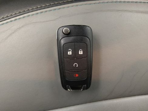 Used 2013 Buick Encore Premium image 32