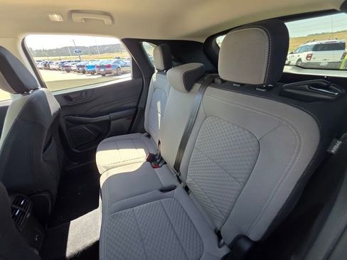 Certified 2022 Ford Escape SE w/ SE Sport Appearance Package AWD/4WD image 29