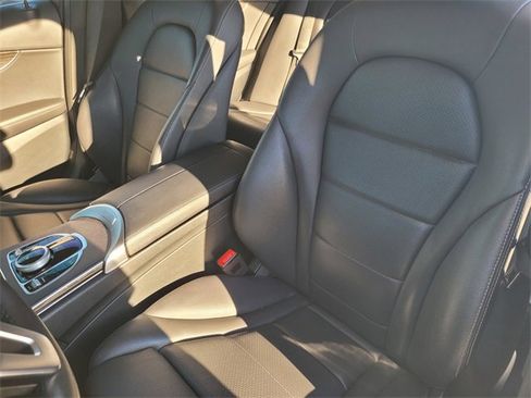 Used 2020 Mercedes-Benz C 300 Sedan image 13