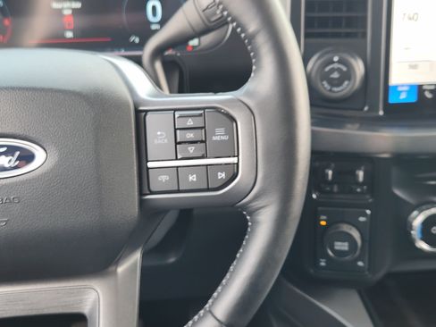 Used 2024 Ford F250 Lariat w/ Lariat Ultimate Package AWD/4WD image 29