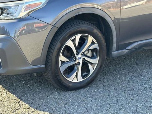 Used 2020 Subaru Outback Touring image 7