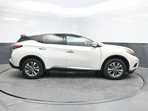 Used 2018 Nissan Murano S AWD/4WD image 8