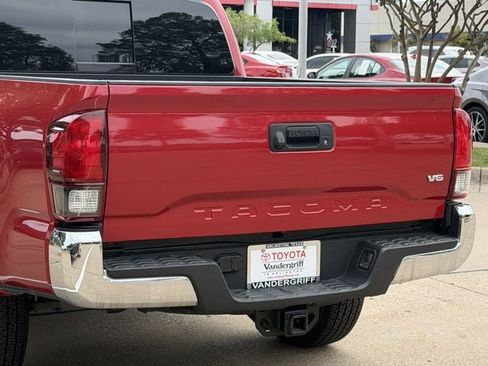 Certified 2022 Toyota Tacoma SR5 image 6