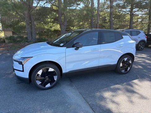 New 2026 Volvo EX30 Ultra w/ Climate Package AWD/4WD image 6