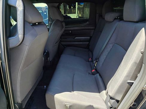Used 2024 Toyota Tacoma SR5 AWD/4WD image 16