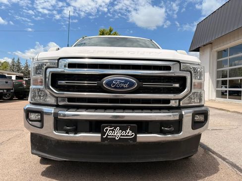 Used 2022 Ford F250 4x4 Crew Cab Super Duty image 3