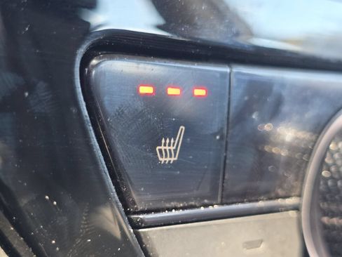 Certified 2024 Honda Accord EX-L image 9