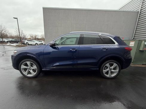 New 2025 Audi Q5 Premium Plus AWD/4WD image 2