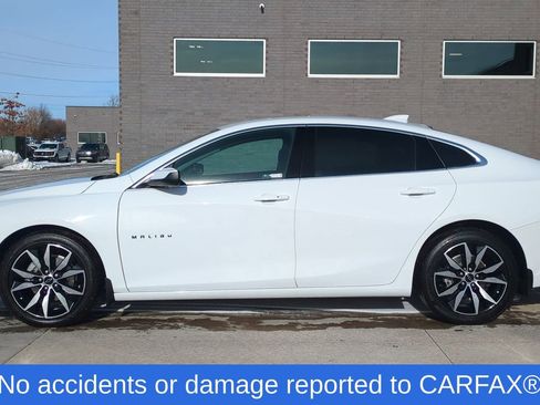 Used 2022 Chevrolet Malibu RS image 2