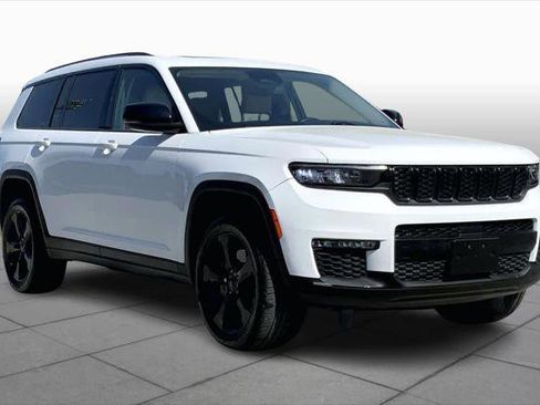 Certified 2021 Jeep Grand Cherokee L Limited image 3