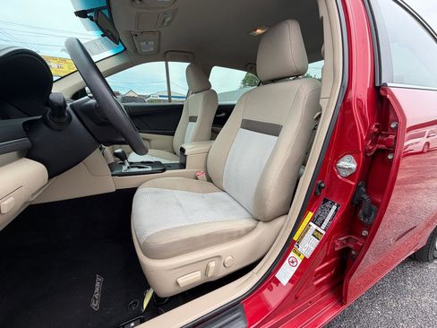 Used 2012 Toyota Camry LE FWD image 10
