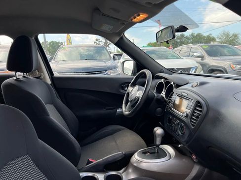Used 2016 Nissan Juke S image 15