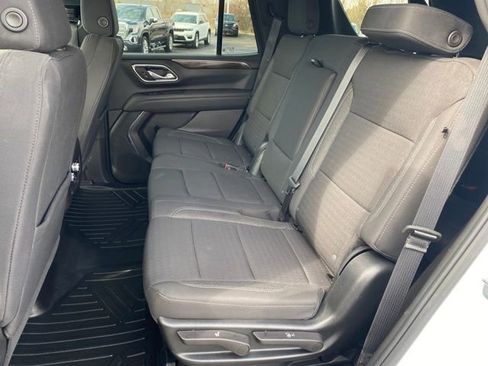 Certified 2023 GMC Yukon SLE w/ Gmc Pro Safety Plus Package AWD/4WD image 18