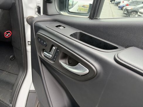 Used 2023 Mercedes-Benz Sprinter 144 Cargo image 20