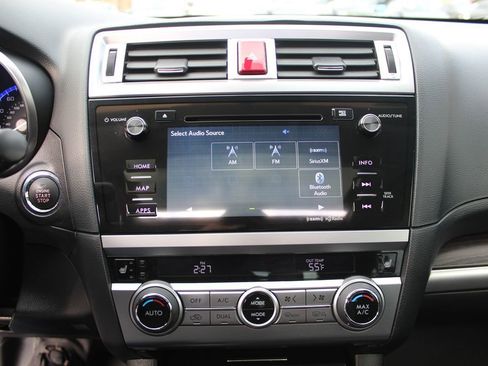 Used 2016 Subaru Legacy 3.6R Limited image 28