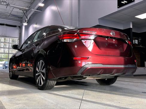 Used 2020 Nissan Sentra SV w/ SV Premium Package image 6
