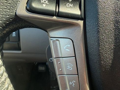 Used 2015 Honda Odyssey EX-L image 19