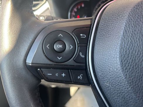 Used 2023 Toyota RAV4 XLE Premium image 26