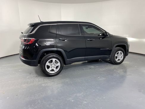 Used 2022 Jeep Compass Sport image 6