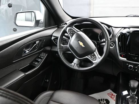 Used 2023 Chevrolet Traverse High Country w/ LPO, Floor Liner Package FWD image 13