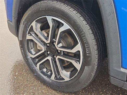 Used 2022 Jeep Compass Limited image 10