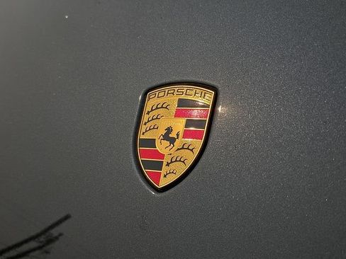 Used 2021 Porsche Macan Turbo AWD/4WD image 32