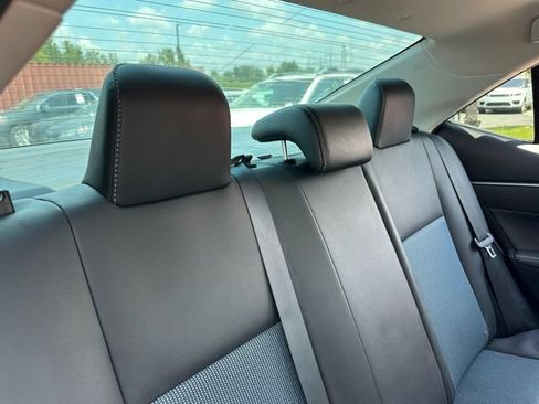 Used 2014 Toyota Corolla S FWD image 30