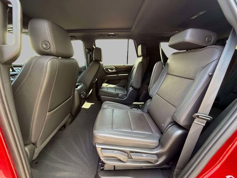 Used 2023 Chevrolet Tahoe High Country w/ Premium Package 2 AWD/4WD image 20