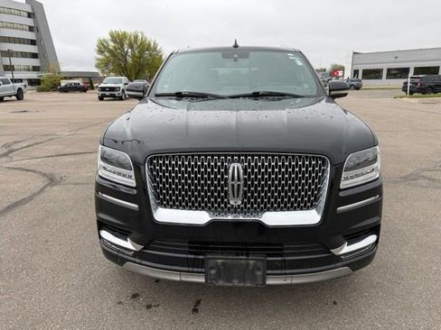 Used 2018 Lincoln Navigator L Reserve w/ Technology Package AWD/4WD image 5