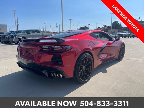 Used 2021 Chevrolet Corvette Stingray Preferred Cpe w/ Z51 Performance Package RWD image 5