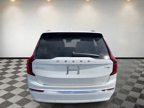 New 2026 Volvo XC90 T8 Ultra w/ Protection Package Premier image 4