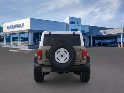 New 2026 Ford Bronco Heritage Edition image 5