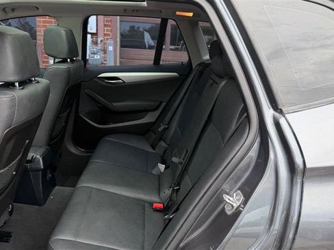 Used 2015 BMW X1 sDrive28i RWD image 21