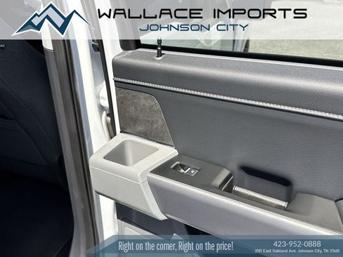 Used 2025 Ford F150 XLT w/ Equipment Group 301A Standard AWD/4WD image 37