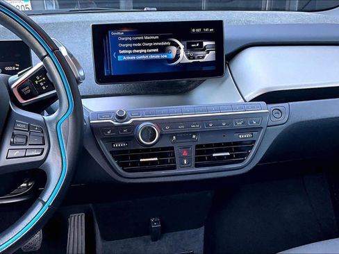 Used 2021 BMW i3 image 6