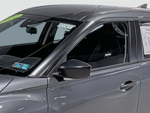 Used 2024 Nissan Kicks S FWD image 8